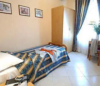 Loreto Otel 2*